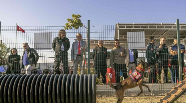 Mersin'de 'Köpekli Arama Kurtarma Çalıştayı' sona erdi