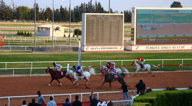 Pozantı Belediye Başkanlığı Koşusu Kupası'nı Zafer Meydanı kazandı