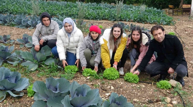 Tarım lisesinin özel öğrencileri üretti