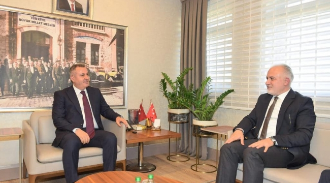 Vali Elban: "Türk Kızılay'ı mağdur ve mazlumların güven kapısı"