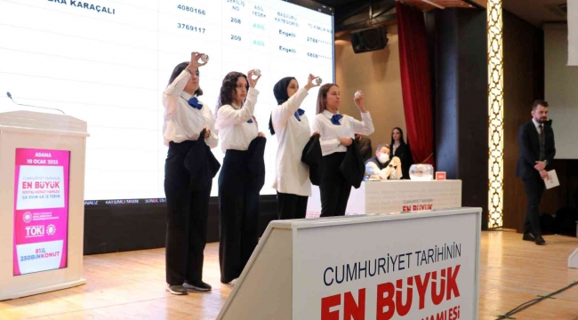 Adana'da 6 bin 356 konut için kuralar çekilmeye başlandı