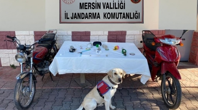 Mersin'de uyuşturucu satan şüpheli jandarma tarafından yakalandı