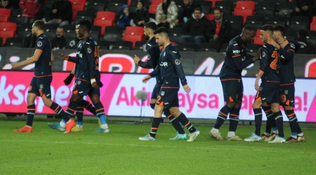 Spor Toto Süper Lig: Gaziantep FK: 0 - Başakşehir: 1