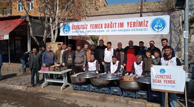 Adana'da öğrenci ve öğretmenlerden örnek seferberlik