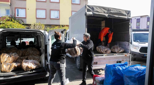 MER-EK'te üretilen tüm ekmekler deprem bölgesine gönderiliyor