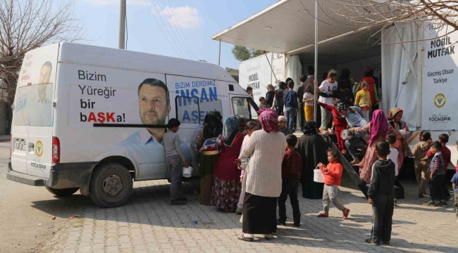 Mobil mutfak tırı depremzedelerin hizmetinde