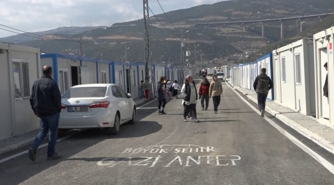 Nurdağı konteyner kentinde yaralar sarılıyor