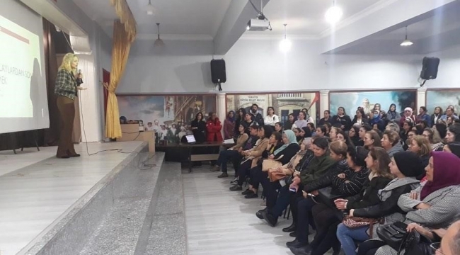 Adana Ceyhan'da "Deprem sonrasında psikolojik sağlamlık" semineri