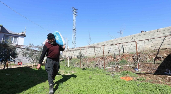 Afetzede besiciler, 2 bin tonluk yem desteğinden memnun