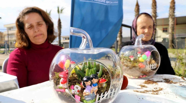 Akdeniz'de depremzede vatandaşlar için teraryum atölyesi düzenlendi