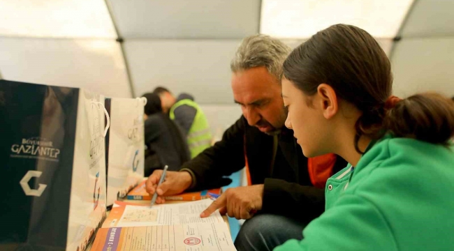 Depremzede öğrencilere verilecek desteğin detayları açıklandı