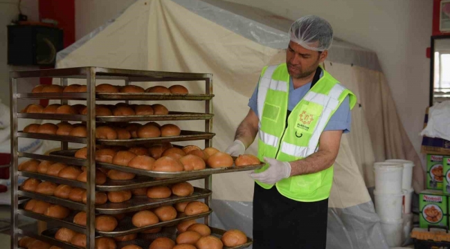 Elbistan'da halk ekmek fabrikası tekrar üretime geçti: Depremzedelere günlük 15 bin ekmek