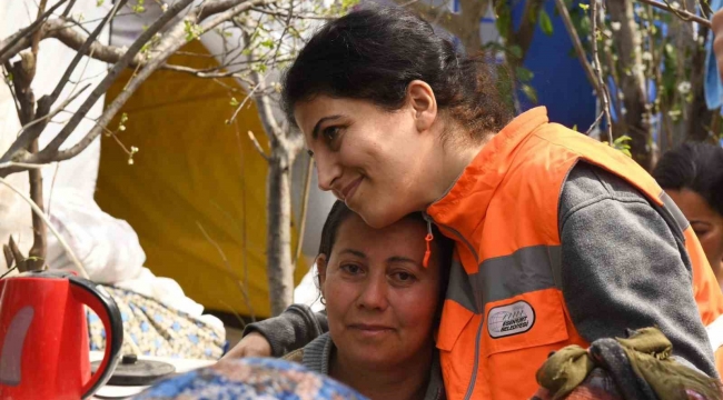 Esenyurtlu kadınlar Hataylı kardeşlerini unutmadı