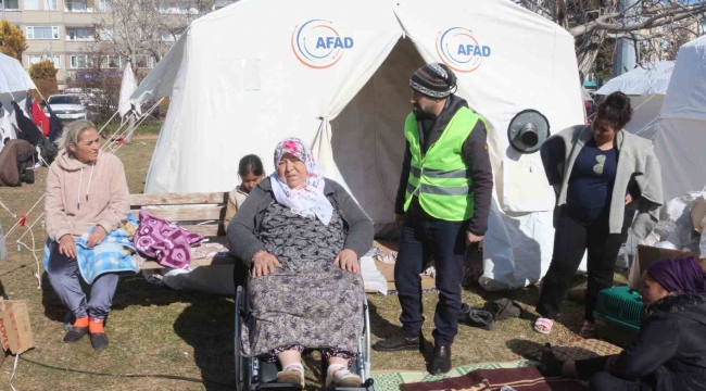 Gaziantep'te engelli depremzedelere medikal malzeme desteği