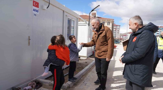 Kahramanmaraş Afşin'de konteynerkentte yaşam başladı