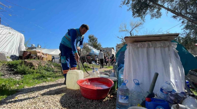 Kırıkhanlı depremzede aile: "Allah devletimizden bin kere razı olsun"