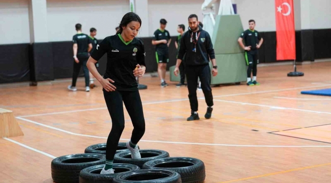 Kursiyerler, bireysel programlarla takip ediliyor