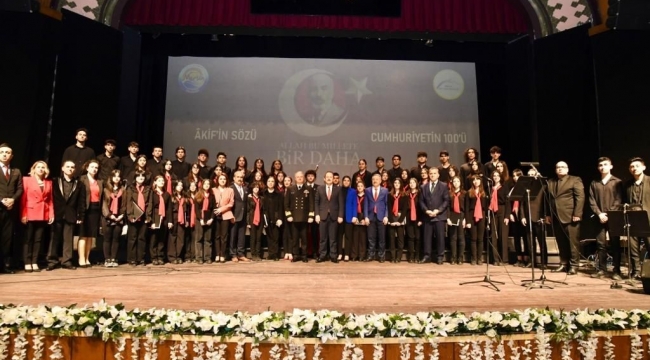 Mersin'de İstiklal Marşının 102. yıl dönümü kutlandı