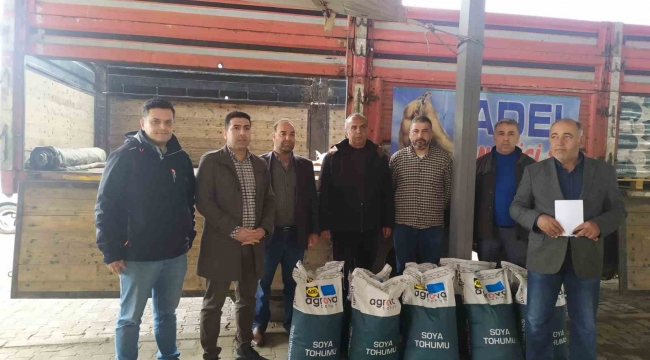 Üreticilere soya tohumu dağıtıldı