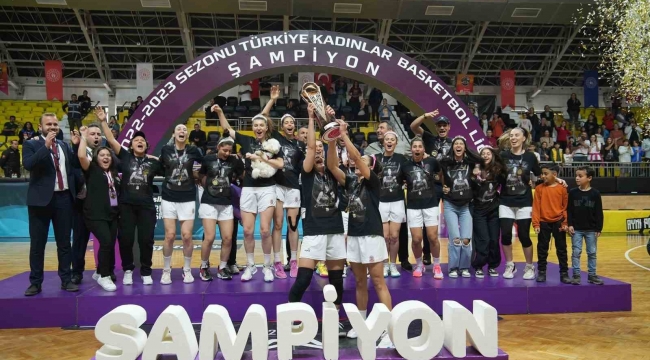 Tarsus Belediyesi Kadın Basketbol Takımı şampiyon oldu