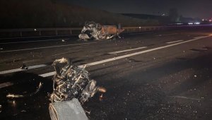 Gaziantep'te feci kaza: Alev topuna dönen araçtaki 1 kişi yanarak öldü