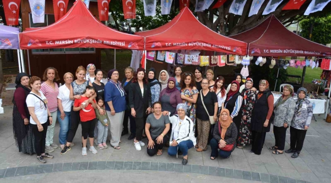 Üretici kadınların stantları yoğun ilgi gördü