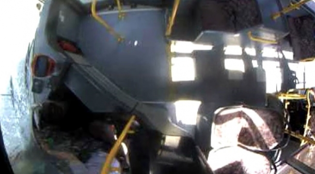 Kahramanmaraş'taki otobüs kazası güvenlik kamerasında