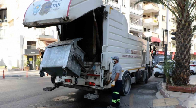 Akdeniz'de temizlik işlemleri aralıksız sürüyor