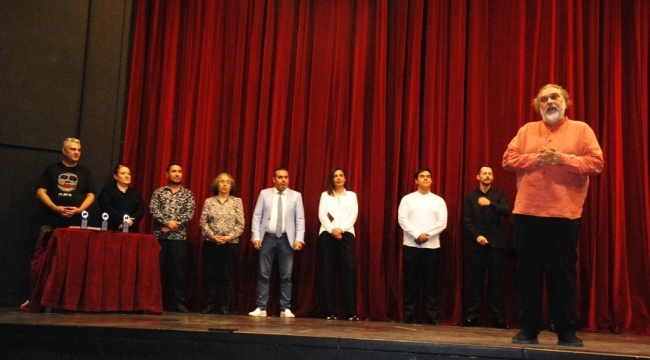 ÇDSO 1.Ferit Tüzün Uluslararası Orkestra Şefliği ödülleri verildi
