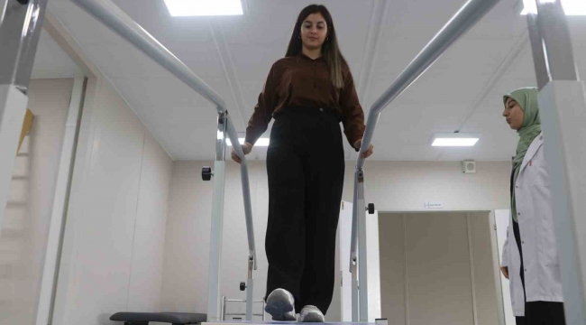 Kadınların destekleriyle kurulan rehabilitasyon merkezi depremzede vatandaşlara umut oldu