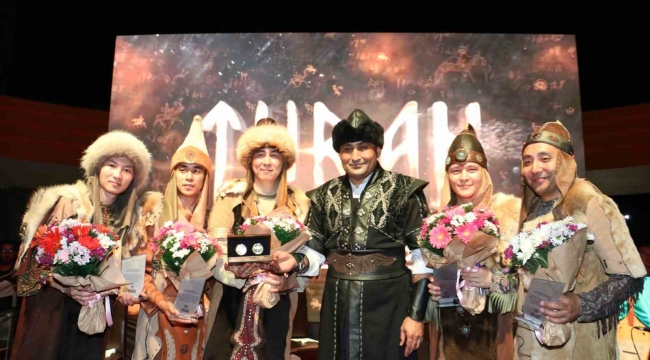 Kazakistanlı müzik topluluğu Turan Ethno Folk Band, 11 Ekim'de Toroslar'da
