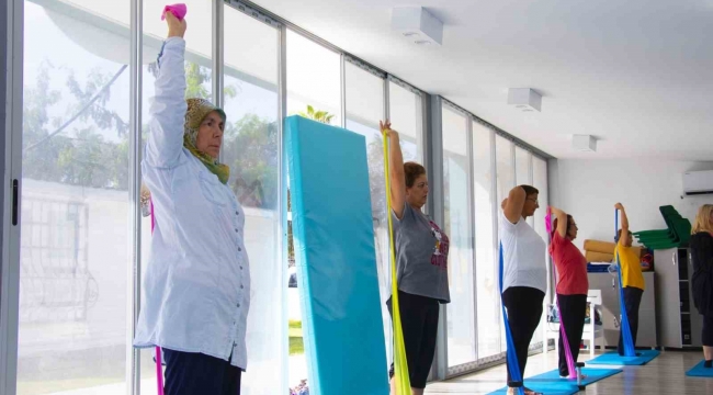 Mersin Büyükşehir Belediyesi'nden kadınlara ücretsiz pilates kursu