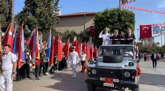 Mersin'de Cumhuriyet Bayramı coşkuyla kutlandı