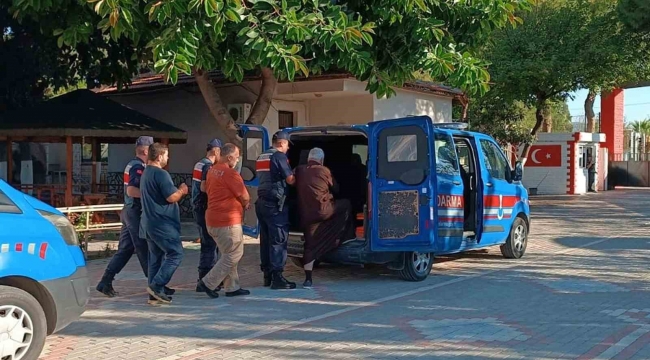 Mersin'de göçmen kaçakçılığı yapan 7 kişi yakalandı