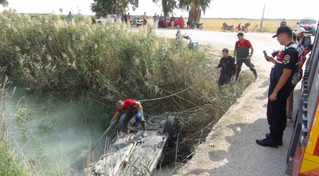 Mersin'de kanala düşen otomobilin sürücüsü hayatını kaybetti