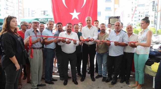 Mezitli'ye yeni bir semt pazarı daha açıldı