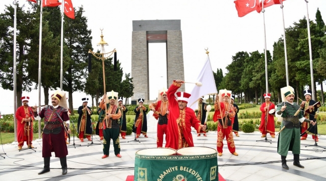 Osmaniye Belediyesi Mehter Takımı'ndan Çanakkale Şehitler Abidesi'nde konser