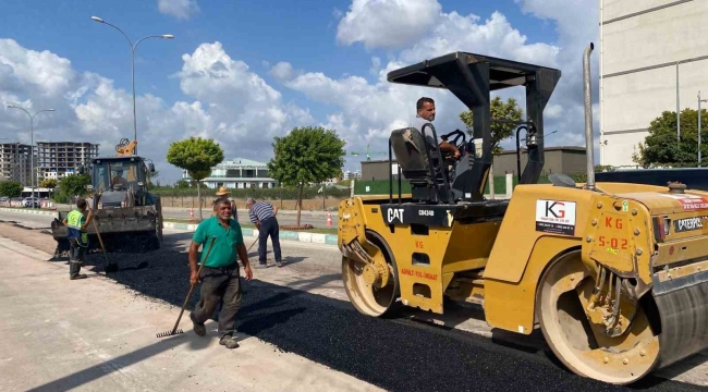 Osmaniye'de altyapısı tamamlanan yollarda bakım onarım çalışması