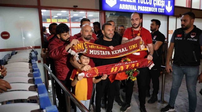 Galatasaray, Adana'ya geldi