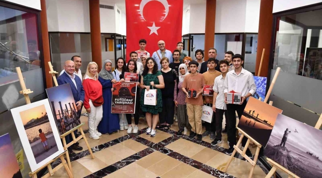 Mersin'de 'Camhuriyetin 100. Yılına Özel Fotoğraf Yarışması' sonuçlandı