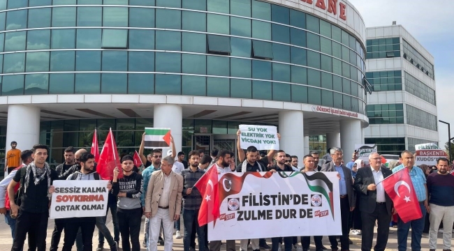 Osmaniye'de üniversiteli gençler İsrail'in Gazze'ye yönelik saldırılarını kınadı