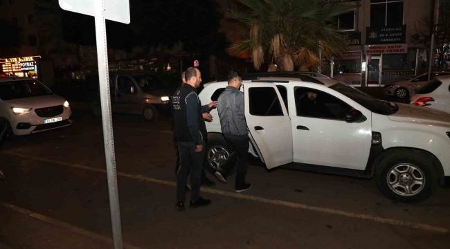 Aranan FETÖ'cü Mersin'de yakalandı