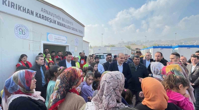 Başkan Baltacı'dan depremzede çifte sürpriz ziyaret