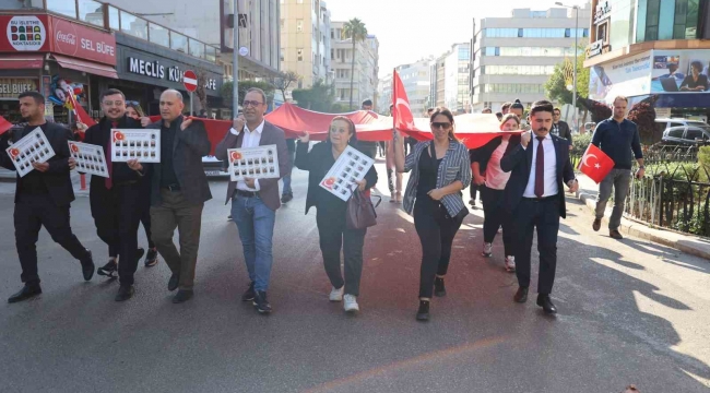 İskenderun şehitleri için yürüdü