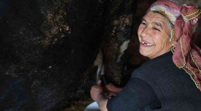 Kız kardeşler teknolojiye ve milyonlara inat üretiyor