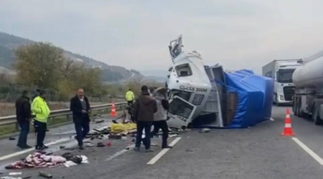 Osmaniye'de kamyon tıra arkadan çarptı: 1 ölü