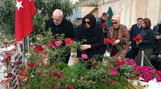 Şehit Emniyet Müdürü Altuğ Verdi mezarı başında anıldı