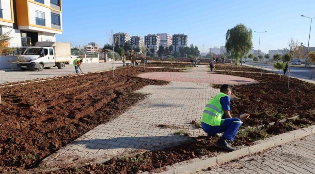 Toroslar'a 2 yeni park ve semt pazarı