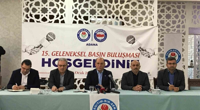 Başkan Sezer: "Sözleşmeli öğretmenlik kaldırılmalı"