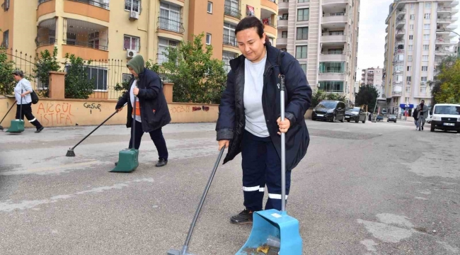 Çukurova'nın kadın temizlik ekipleri işbaşında